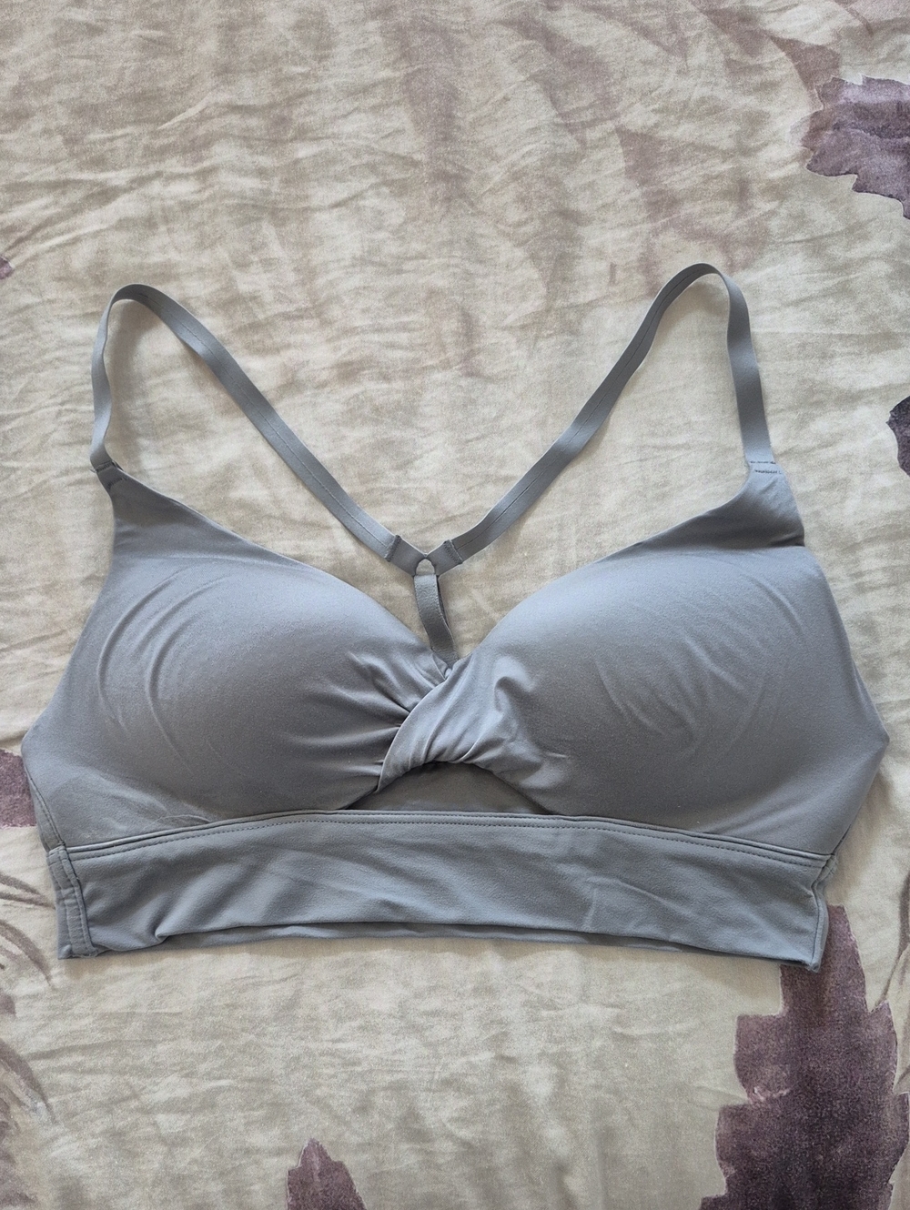 2/$20 Victoria's Secret Grey Twist-Front Wireless Bralette